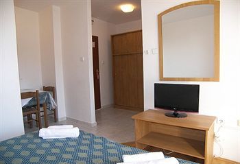 Hotel Apartments Henjak Gospojica