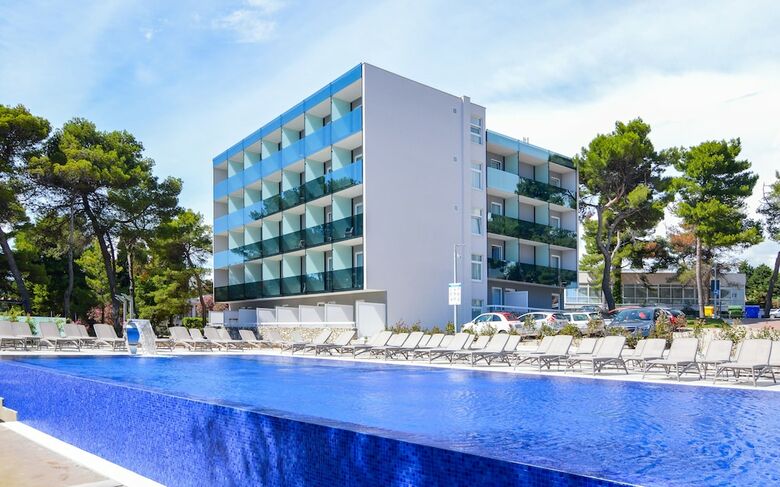 Hotel Villas Arausana & Antonina
