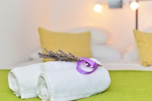 Hostal Apartments And Rooms Kampanel