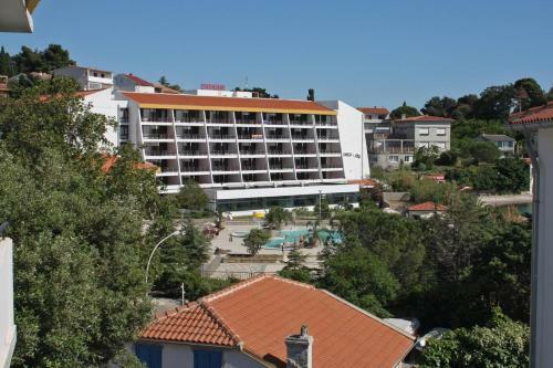 Apartment Banjol 4952a