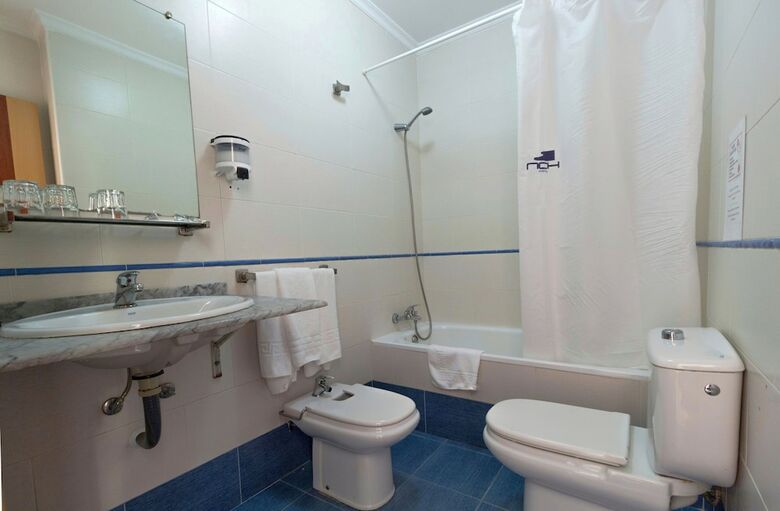 N.ch Hotel