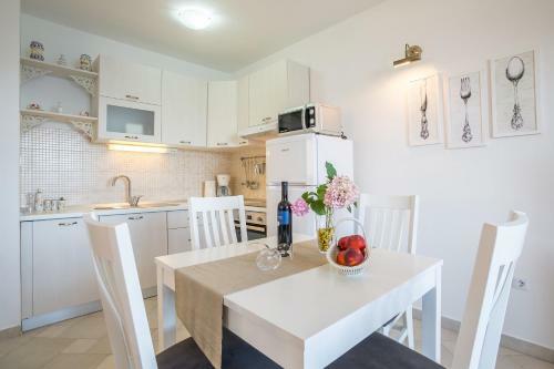Apartments Oleandar