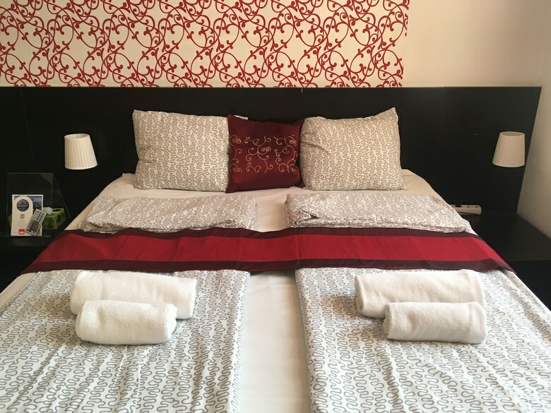 Residencia Europa Centerpoint Guesthouse