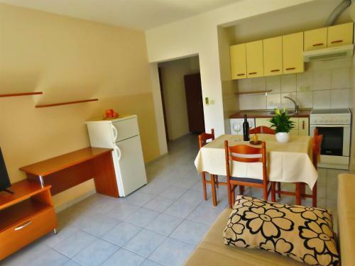 Apartments Srdan