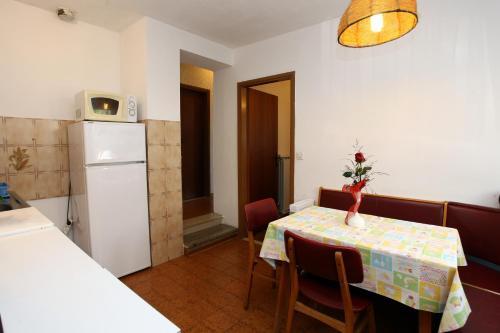Apartment Lemut