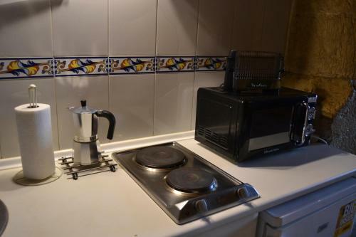 Apartamentos Cuevas Del Escardillo