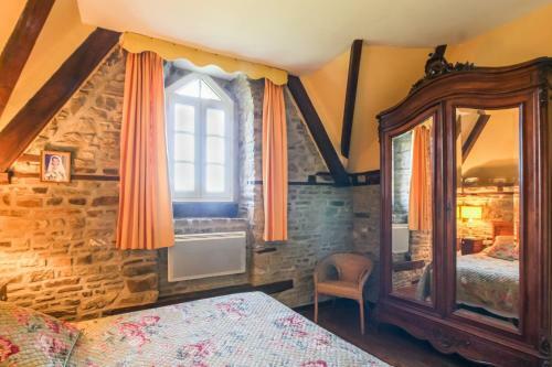 Holiday Home Ch�teau De Bouc�el Mont Saint Michel