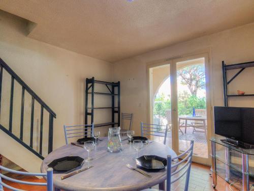 Apartamento Holiday Home Marina 1.3