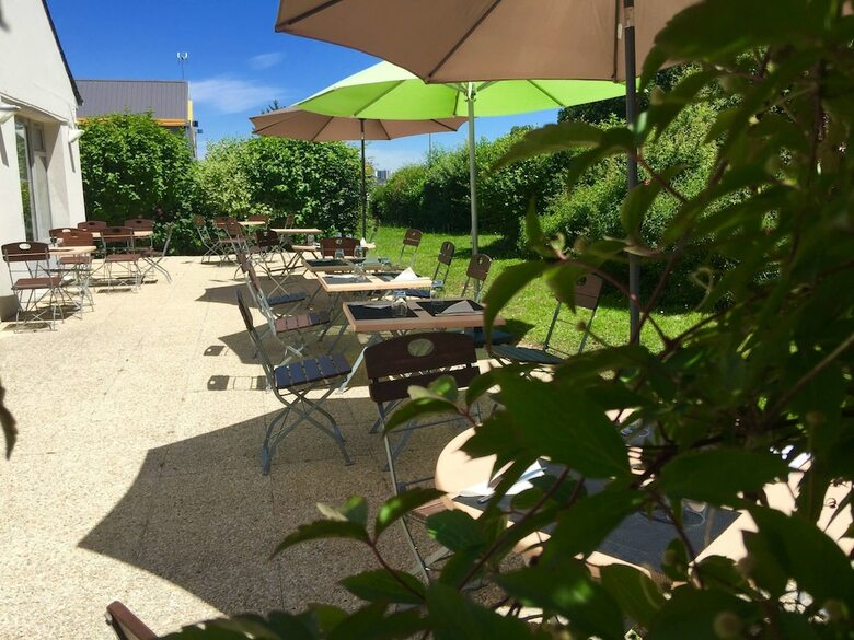 Hotel Campanile Angers Ouest - Beaucouz�
