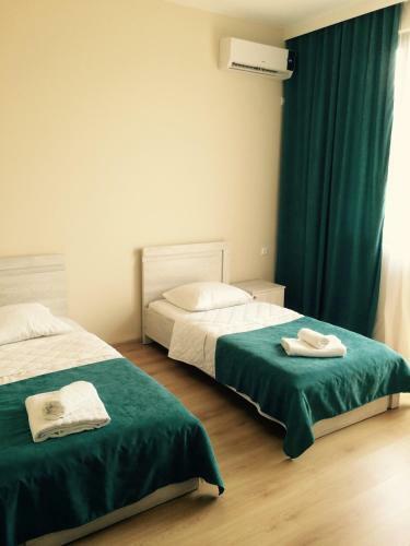 Hostal Holiday House Green Cape Batumi