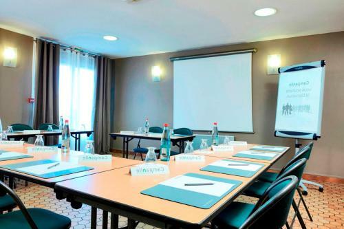 Hotel Campanile Metz - Jouy-aux-arches