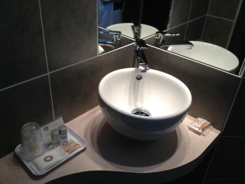 Hotel Best Western Le Dauphin Et Le Spa Du Prieur�