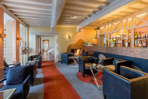 Hotel Best Western Le Dauphin Et Le Spa Du Prieur�