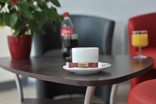 Brit Hotel St-quentin/nord