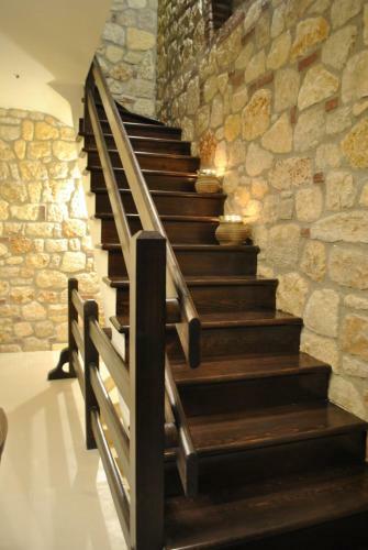Halkidiki Luxurious Stonehouses