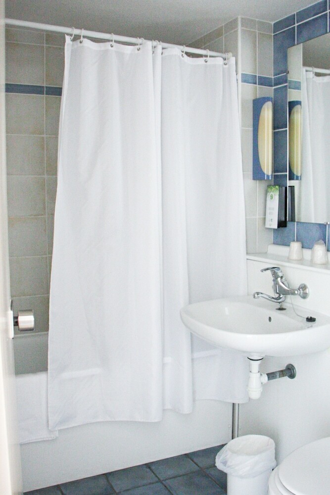Hotel Campanile Lille Sud - Douai Cuincy