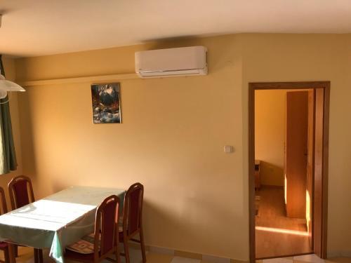 Katalin Apartmanh�z