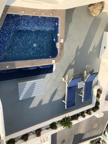 Altana Cliffside Villas
