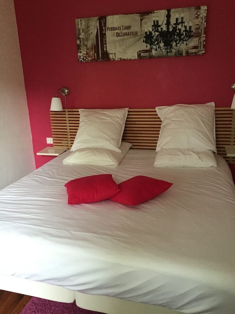 Hotel Lau'berge De La Cl� D'or