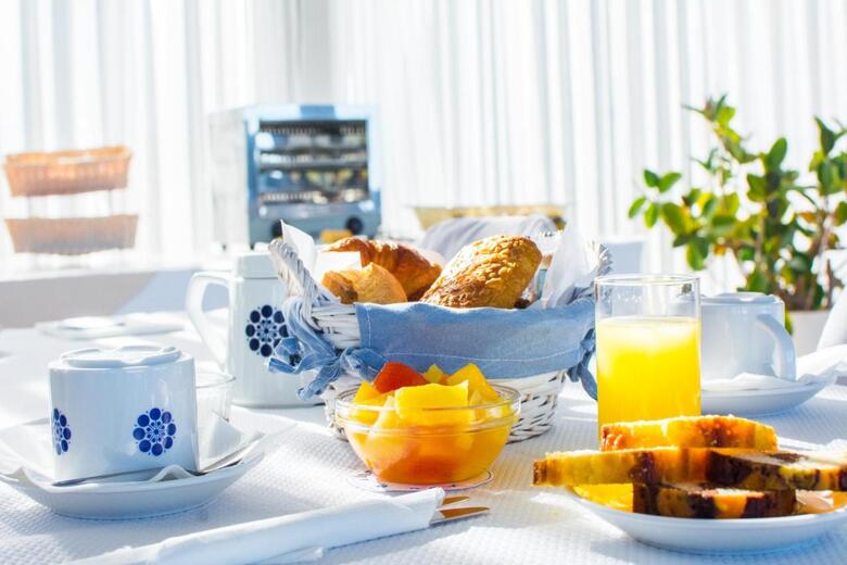 Hotel Roc E Mare