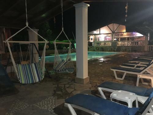 Aparthotel Andromaches Holiday Apartments