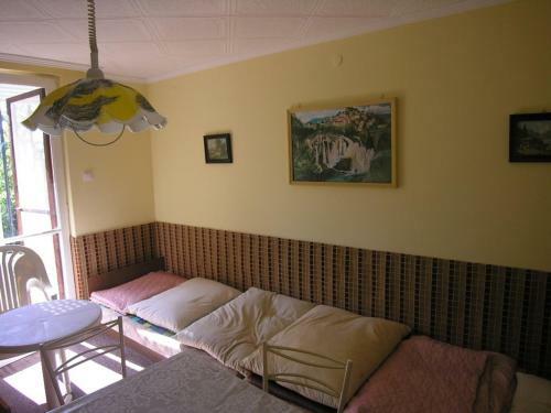 Apartments In Balatonlelle/balaton 19043