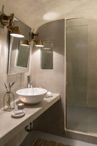 Hotel Cocoon Suites
