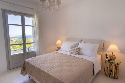 Villas Agia Irini Cove