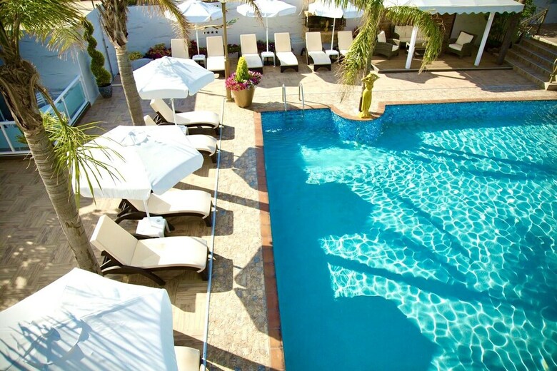 Paradice Hotel Luxury Suites