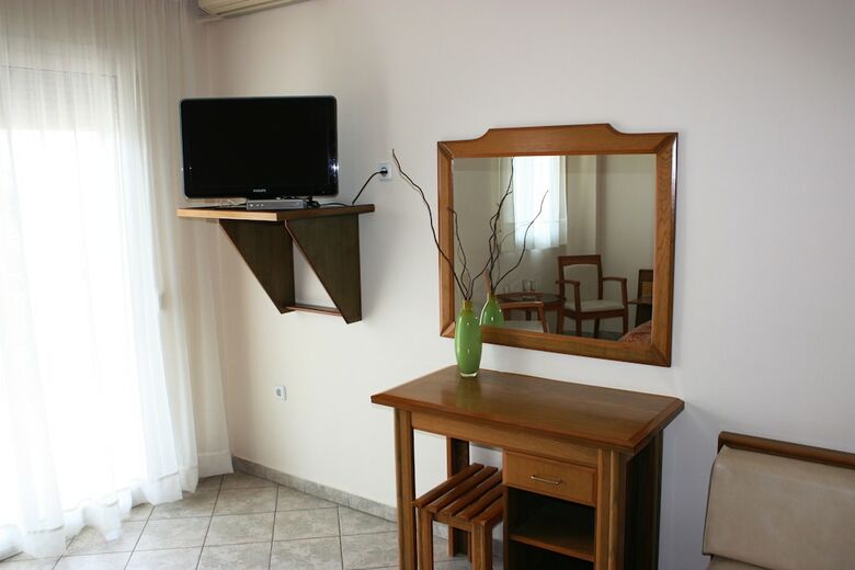 Hotel Cariatis