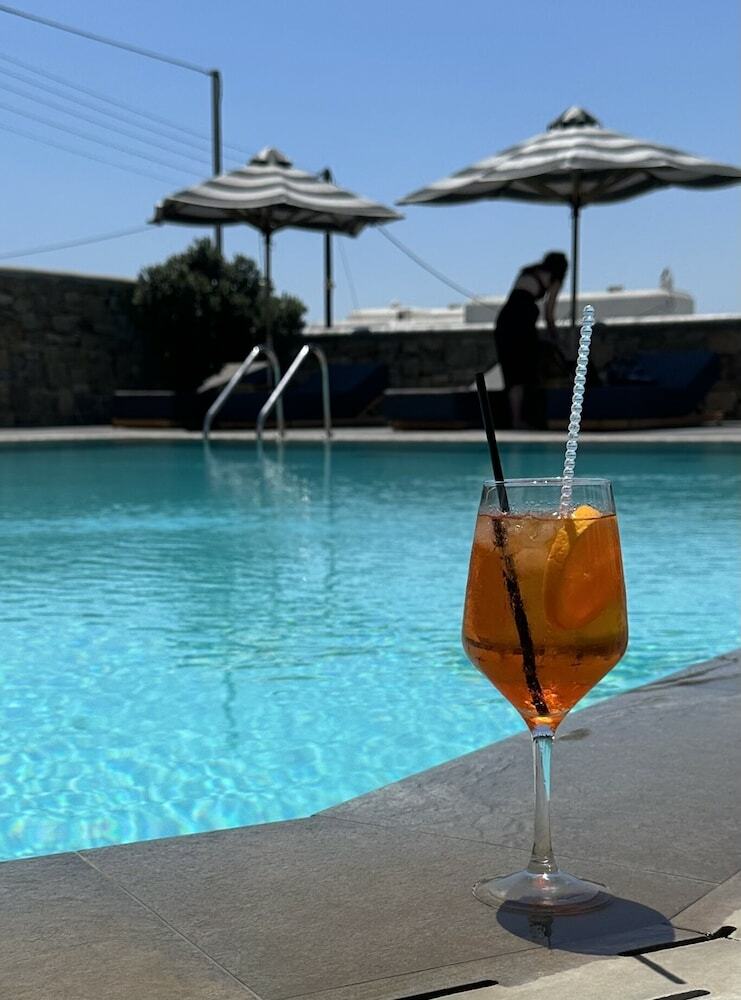 Anna-maria Mykonos Hotel