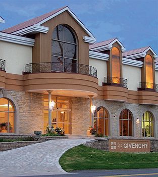 Hotel Les Trois Tilleuls And Spa