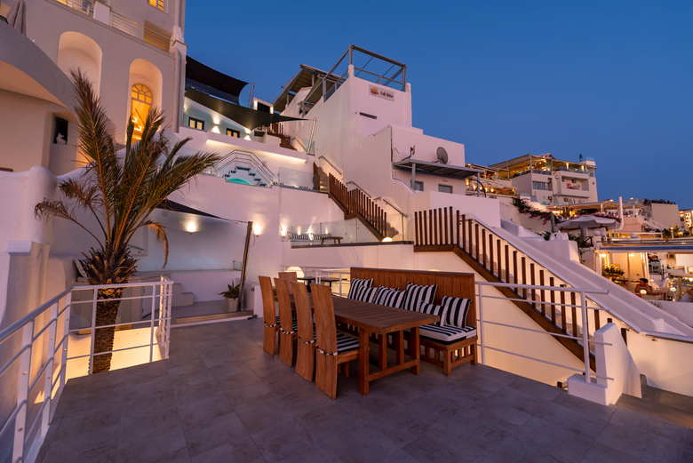 Hotel Day Dream Luxury Suites