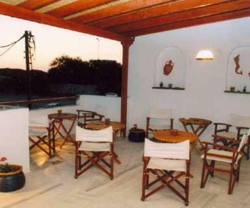 Athina Apartments Naxos Town