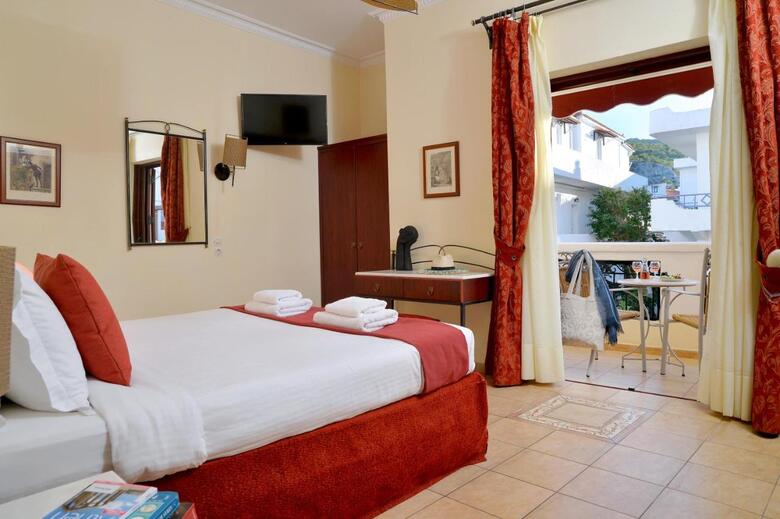 Agistri Hotel
