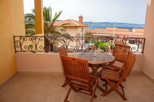 Apartamento A.i.r. Isola Rossa Borgo Di Mare