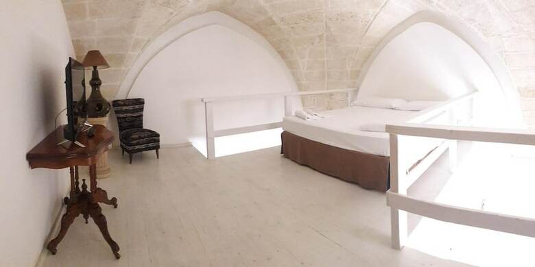 Hostal Le Dimore Centro B&B