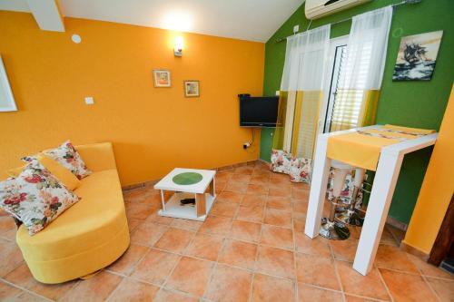 Apartments House 91