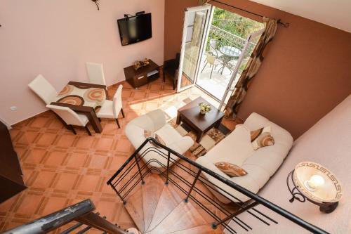 Apartments House 91