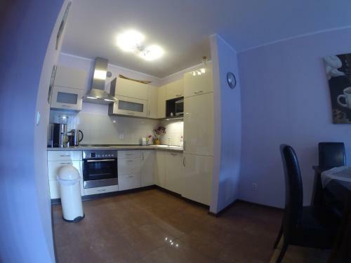 Aquarius-aqua Apartment