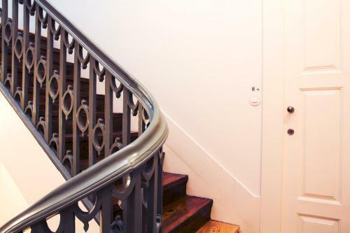 Bmyguest - Cativo Design Apartment