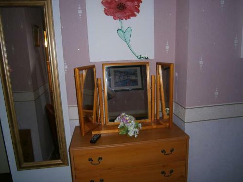 Hostal Guesthouse The Royale Hotel