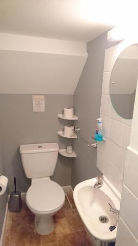 Hostal Lawnswood Guest House