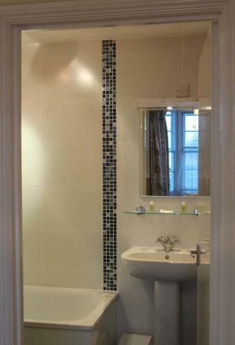 Hotel Kersbrook Guest Accommodation