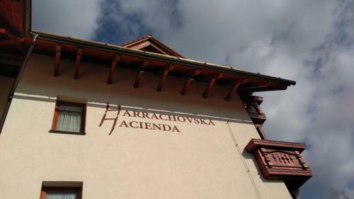 Hostal Harrachovsk� Hacienda