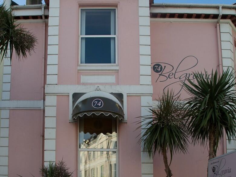 Hostal 74 Belgravia