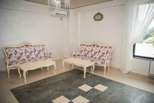 Hostal Almar Lake View