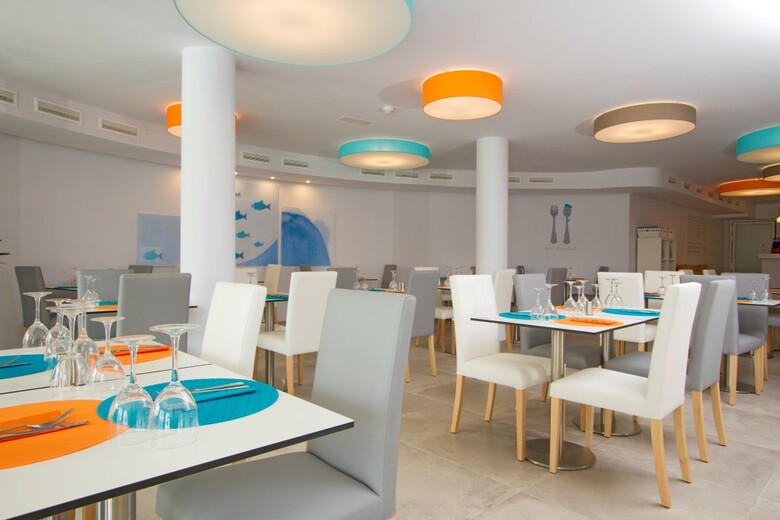 Hotel Aqua Suites