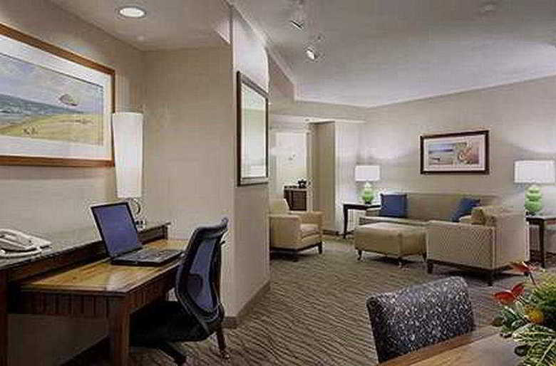 Hotel Embassy Suites San Diego La Jolla