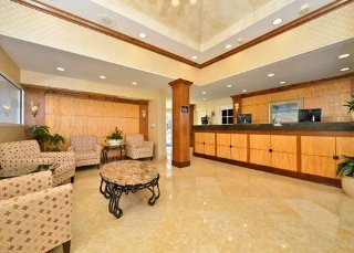 Comfort Inn & Suites Hotel Circle Seaworld Area